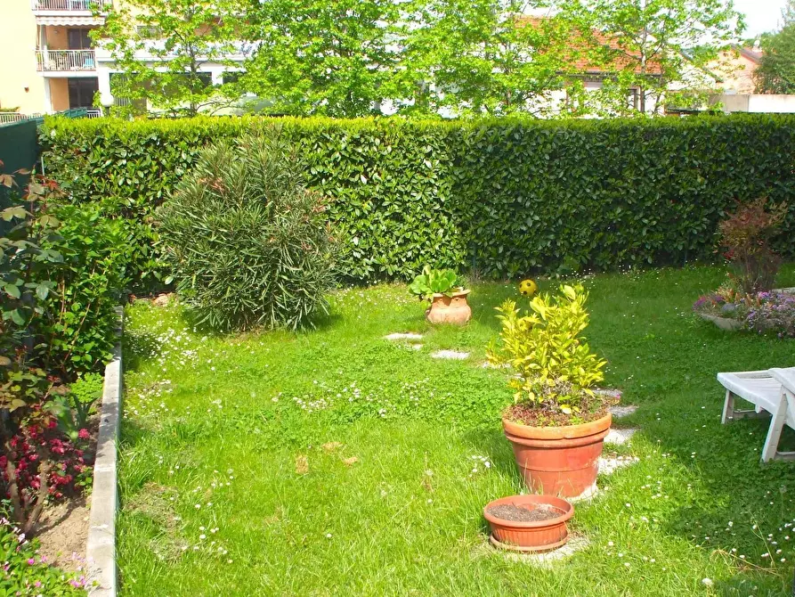 Immagine 13 di Quadrilocale in vendita  in Strada di Settimo 126 a Torino