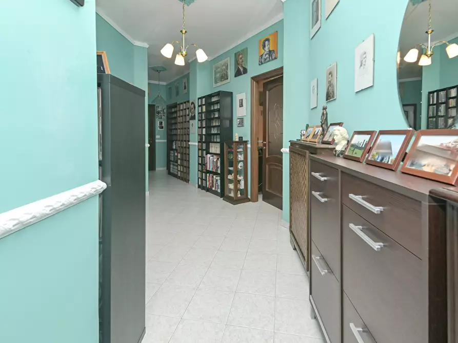 Immagine 9 di Bilocale in vendita  in Via Monginevro 220 a Torino