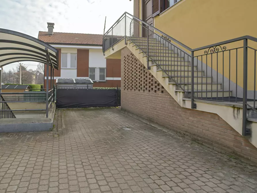 Immagine 56 di Trilocale in vendita  in Via XXV Aprile 1 a Balangero