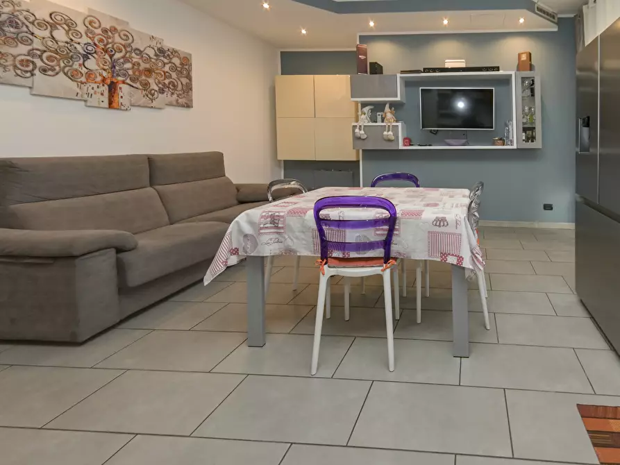 Immagine 12 di Trilocale in vendita  in Via Quarto dei Mille 5 a Torino