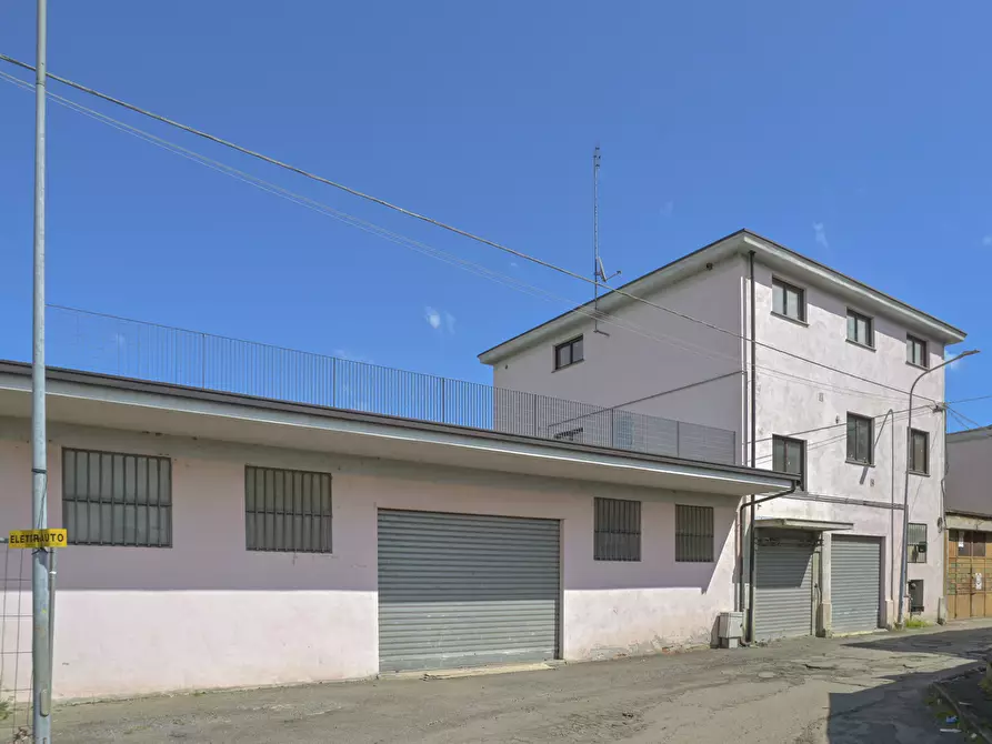 Immagine 5 di Attività artigianale in vendita  in via Giuseppe Cavallo 18 a Venaria Reale