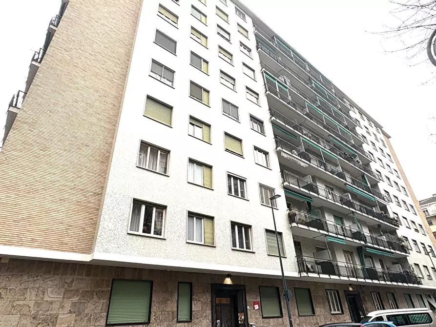 Immagine 1 di Ufficio in affitto  in Corso Carlo e Nello Rosselli 105-10-B a Torino