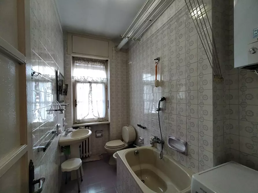 Immagine 15 di Quadrilocale in vendita  in Via dei Frassini 33 a Torino