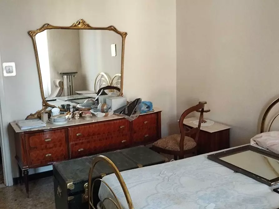 Immagine 4 di Quadrilocale in vendita  in Via Ugo Foscolo 1 a Novi Ligure