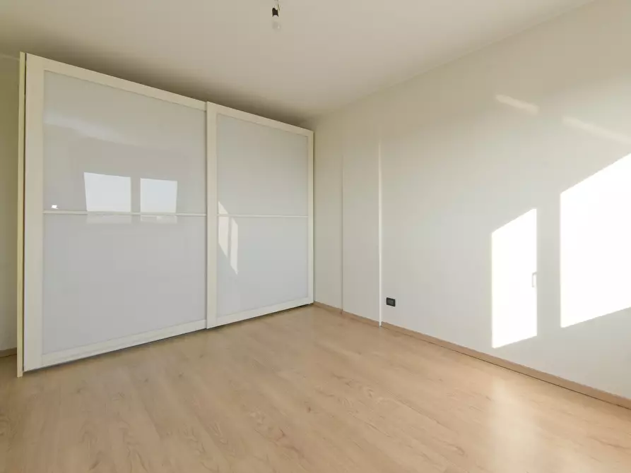 Immagine 40 di Quadrilocale in affitto  in Via Pietro Cossa 293/40 a Torino