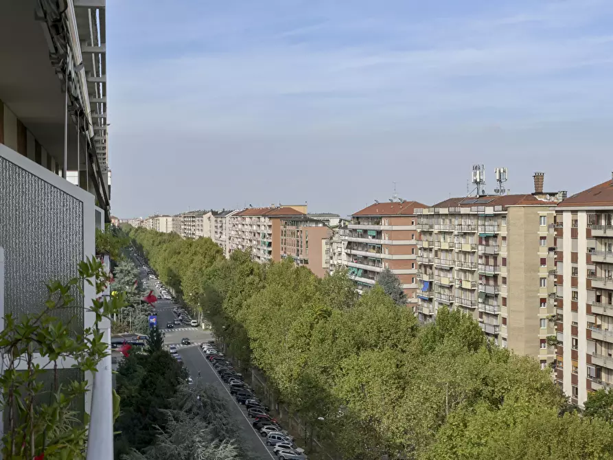 Immagine 69 di Trilocale in vendita  in Corso Monte Cucco 146 a Torino