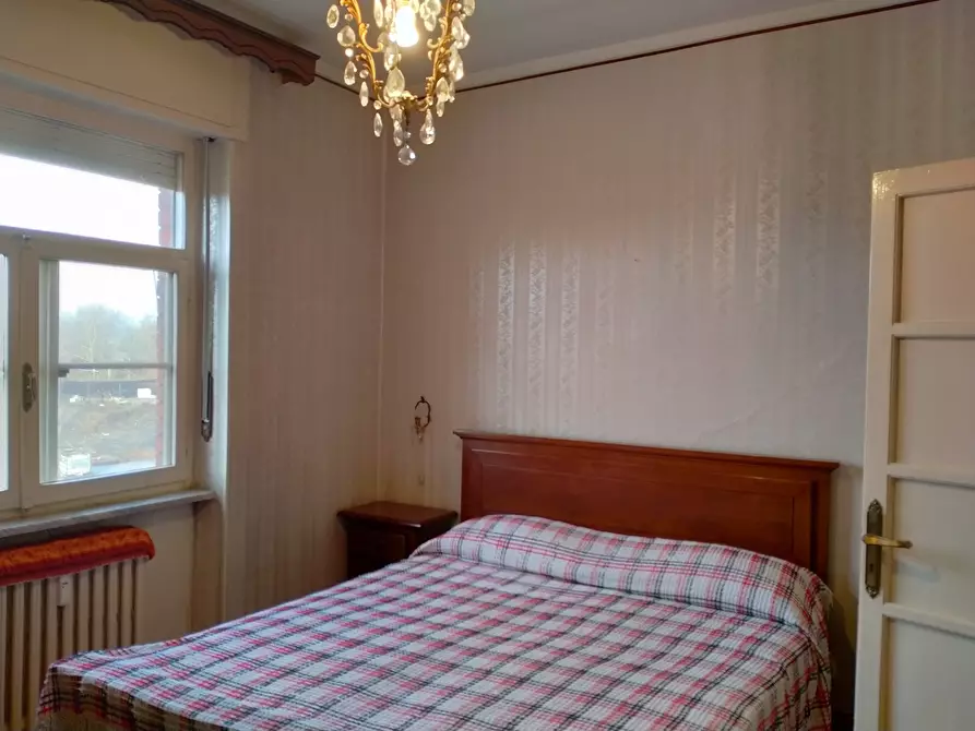 Immagine 9 di Quadrilocale in vendita  in Via dei Frassini 33 a Torino