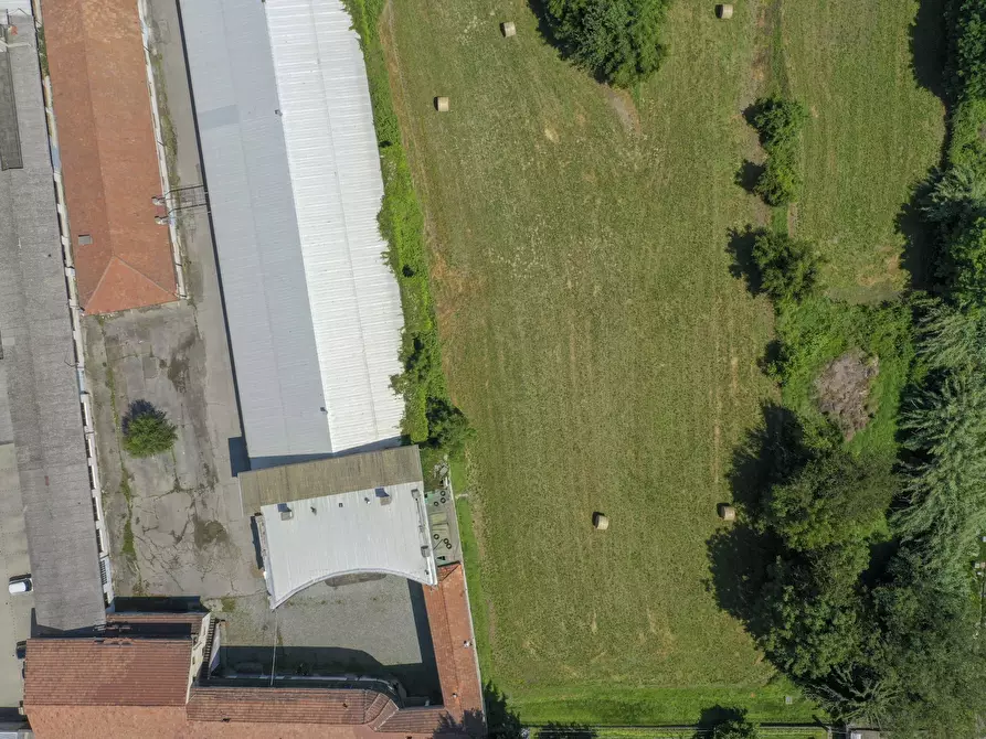 Immagine 8 di Attività artigianale in vendita  in via IV novembre 22 a Strambino