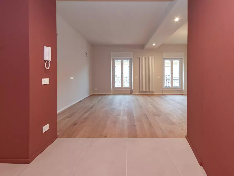 Immagine 5 di Quadrilocale in vendita  in Via Eusebio Bava 20 bis a Torino