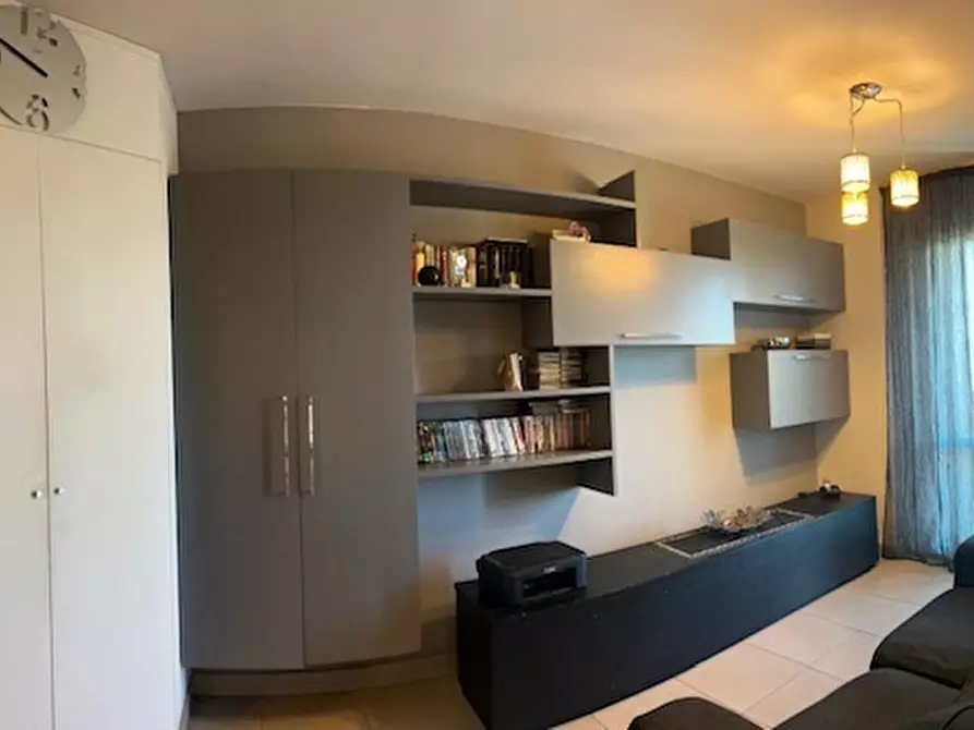 Immagine 27 di Appartamento in vendita  a Cascina