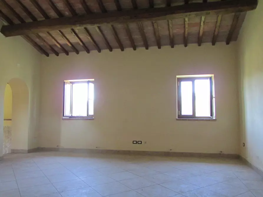 Immagine 12 di Porzione di casa in vendita  a Massa Martana