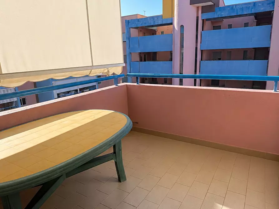 Immagine 13 di Quadrilocale in vendita  in Via Ludovico Ariosto a Monopoli