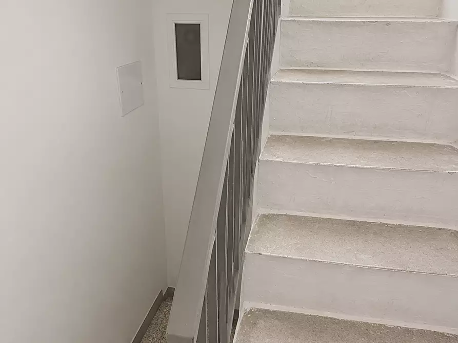 Immagine 28 di Bilocale in vendita  in Via Bixio 210 a Monopoli