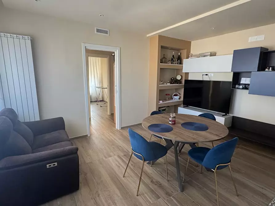 Immagine 4 di Appartamento in vendita  in Via Pasquale Camicia a Monopoli