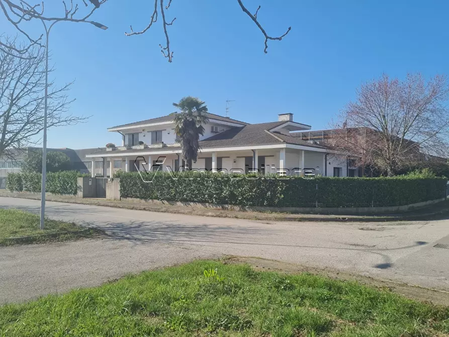 Immagine 4 di Attività artigianale in affitto  in via dell'artigiano 1 a Ponso