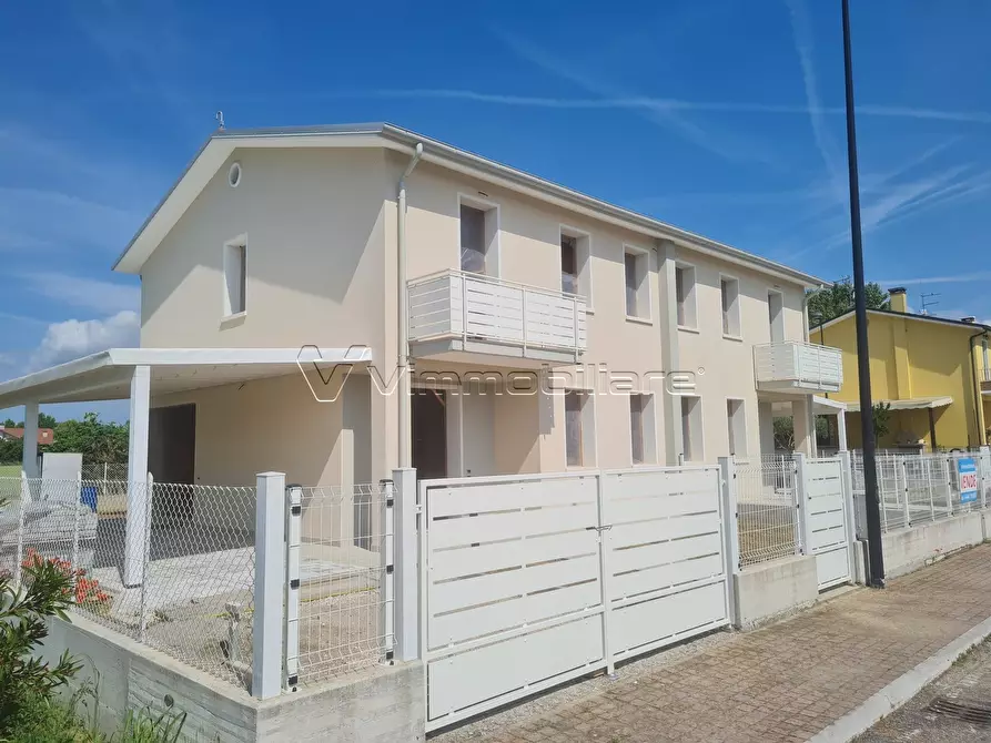 Immagine 7 di Casa bifamiliare in vendita  in via degli alpini sn a Albettone