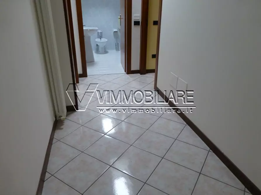 Immagine 17 di Quadrilocale in vendita  in via Andrea Palladio 6 int.4 a Poiana Maggiore