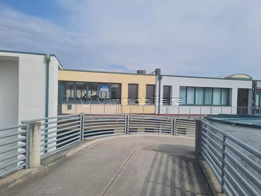 Immagine 5 di Laboratorio in vendita  in via ponticelli 144 a Agugliaro