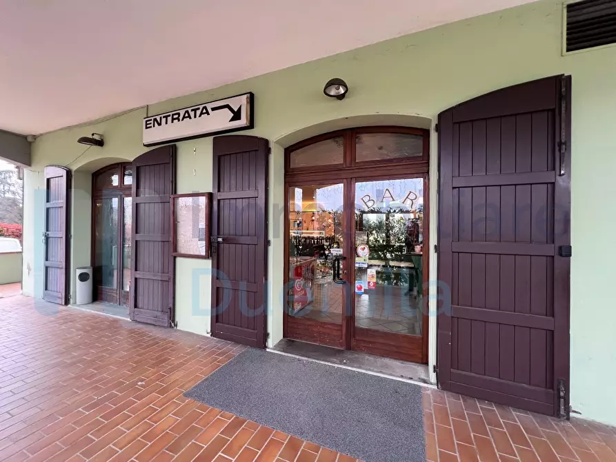Immagine 44 di Bar / Ristorante in vendita  a Castello D'argile