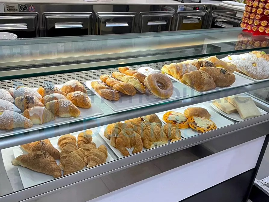 Immagine 3 di Bar / Ristorante in vendita  a Bologna