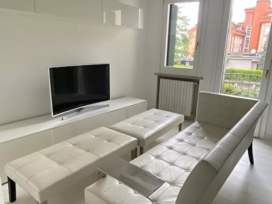 Immagine 5 di Bilocale in affitto  a Desenzano Del Garda