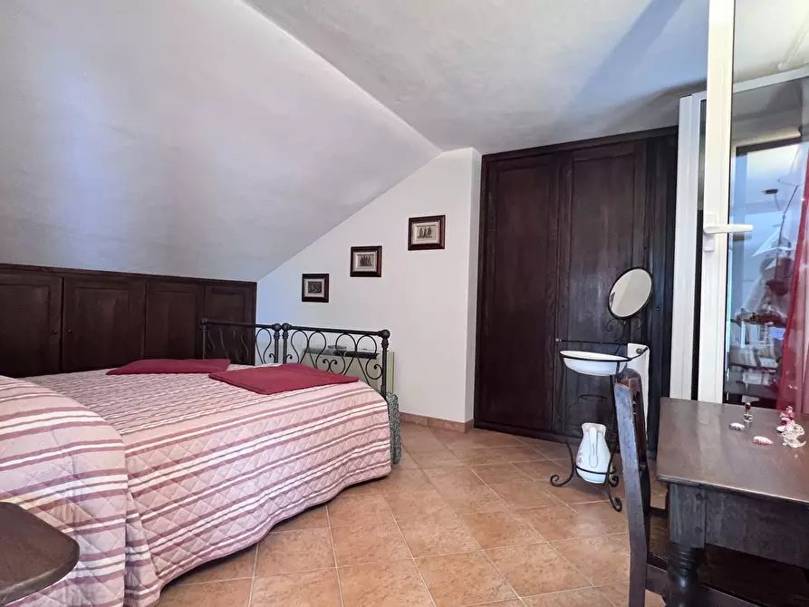 Immagine 21 di Villa in vendita  in Via Alla Strà a Savona