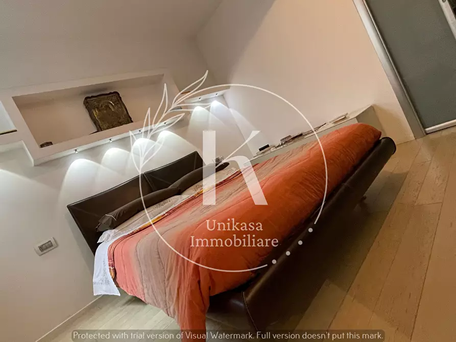 Immagine 49 di Attico in vendita  in Via Paleocapa a Savona