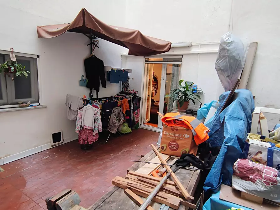 Immagine 16 di Quadrilocale in vendita  in Via Niella a Savona