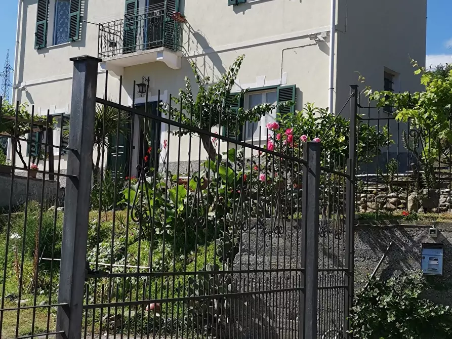 Immagine 21 di Casa indipendente in vendita  in Via San Dalmazio a Savona