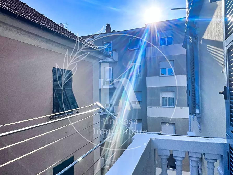 Immagine 14 di Quadrilocale in vendita  in Via Giuseppe Parini 14 a Vado Ligure