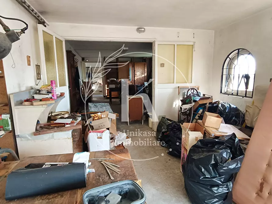 Immagine 38 di Villa in vendita  in Via Bellavista 12 a Savona