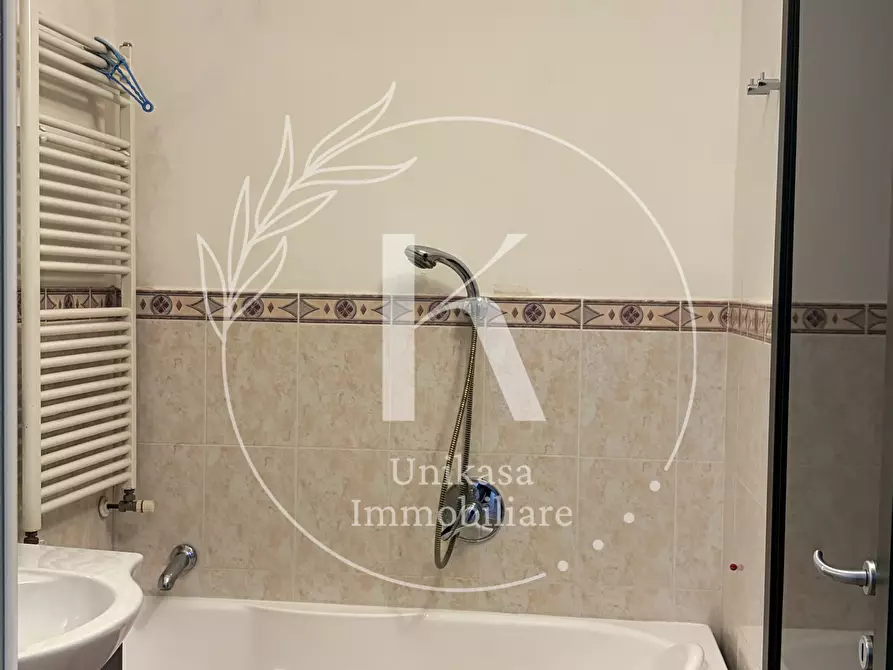Immagine 5 di Quadrilocale in vendita  in Via Don Minzoni a Savona