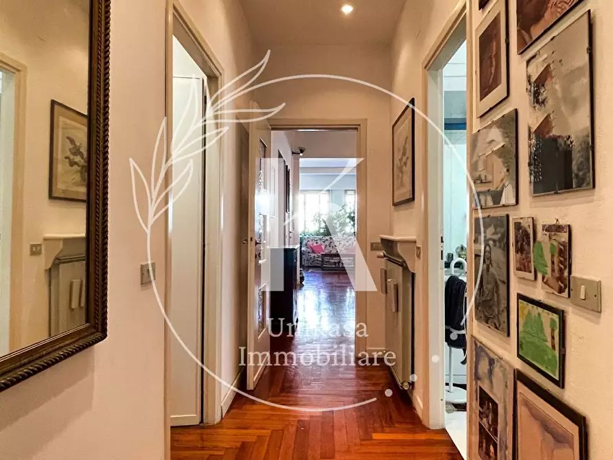 Immagine 20 di Pentalocale in vendita  in Piazza Guglielmo Marconi a Savona