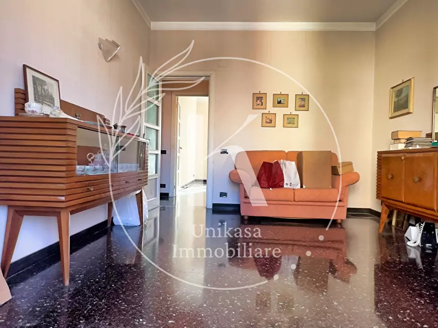 Immagine 10 di Quadrilocale in vendita  in Via Giuseppe Cesare Abba a Savona