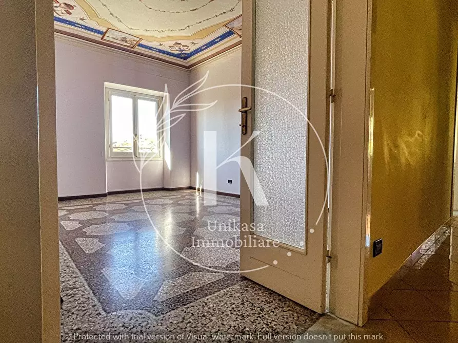 Immagine 17 di Quadrilocale in vendita  in Piazza Sisto IV 1 a Savona