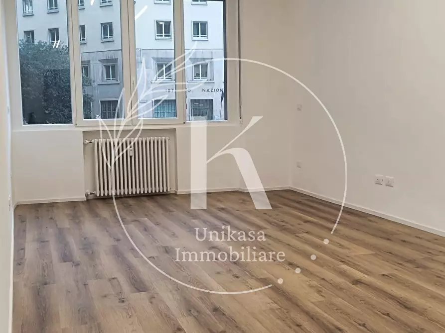 Immagine 7 di Trilocale in vendita  in Piazza Guglielmo Marconi a Savona