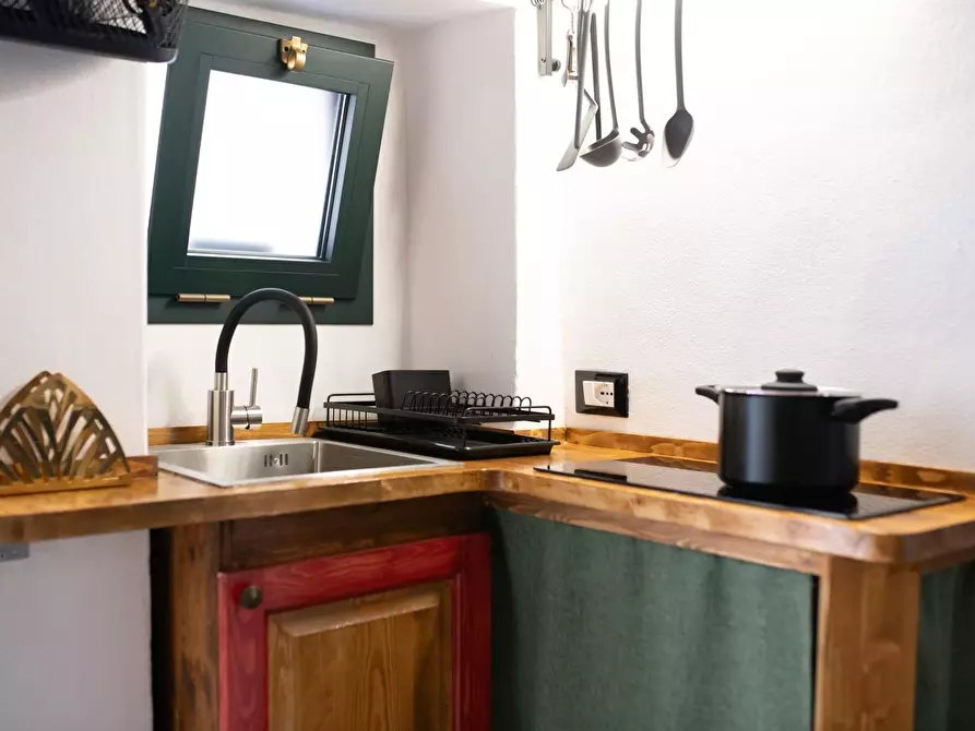 Immagine 18 di Casa indipendente in vendita  in Via Matteo Renato Imbriani a Ostuni