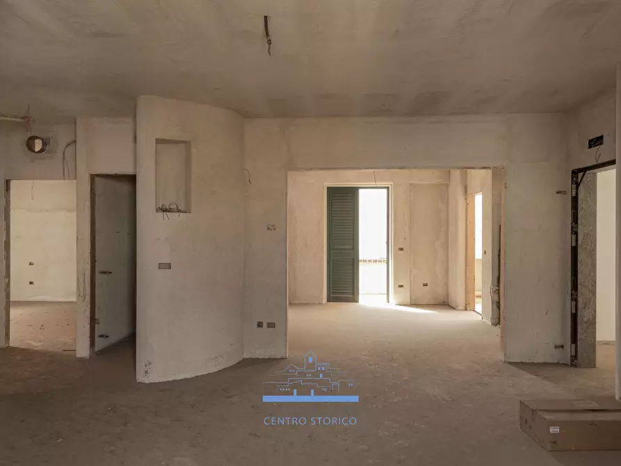 Immagine 38 di Appartamento in vendita  in Via Giuseppe Giusti 4 a Fasano