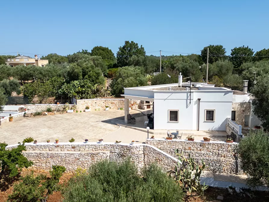 Immagine 11 di Villa in vendita  in Via Provinciale Martina Franca a Ostuni