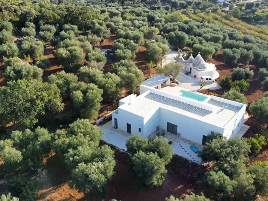Immagine 51 di Villa in vendita  in CONTRADA  PASCAROSA a Ostuni