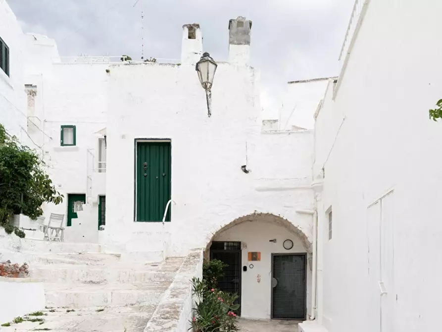Immagine 2 di Casa indipendente in vendita  in Vico Pergola 14 a Ostuni