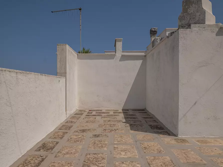 Immagine 42 di Villa in vendita  in Via del Procaccia 19 a Ostuni