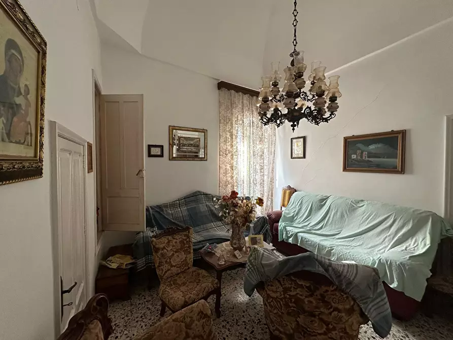 Immagine 17 di Casa indipendente in vendita  in Via Michele Amari a Ostuni