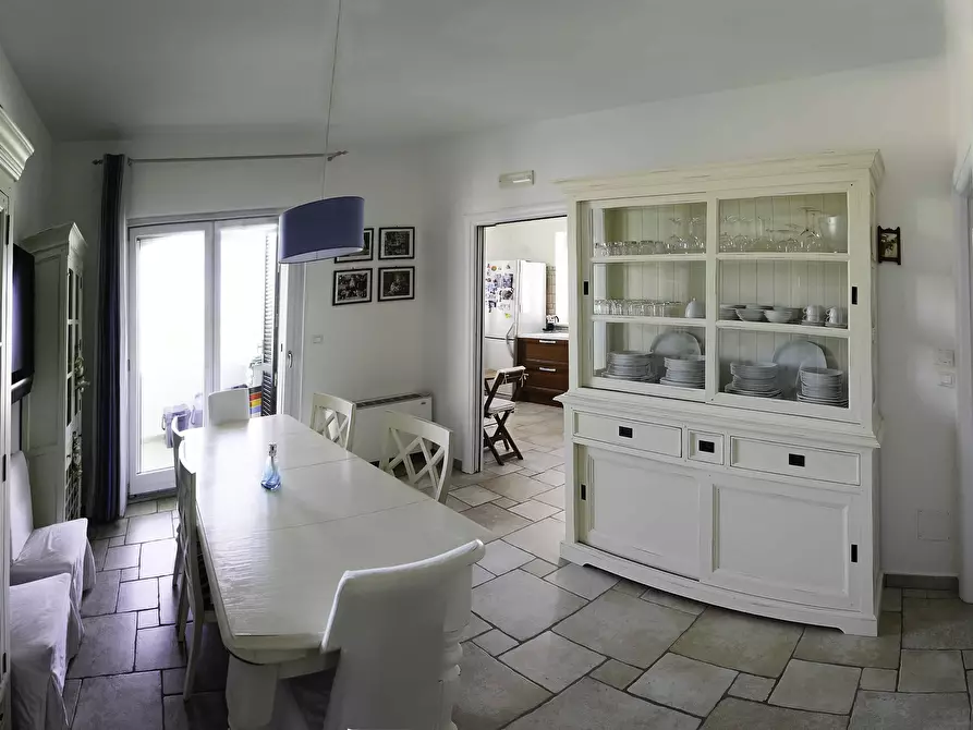 Immagine 18 di Villa in vendita  a Carovigno