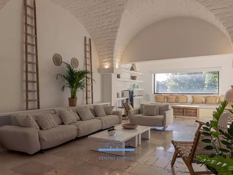 Immagine 70 di Villa in vendita  in CONTRADA SALINOLA a Ostuni