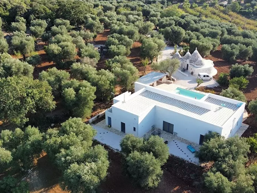 Immagine 20 di Villa in vendita  in CONTRADA  PASCAROSA a Ostuni