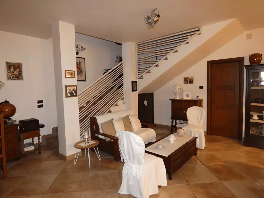 Immagine 12 di Villa in vendita  in CONTRADA FIORENTINO a Ostuni