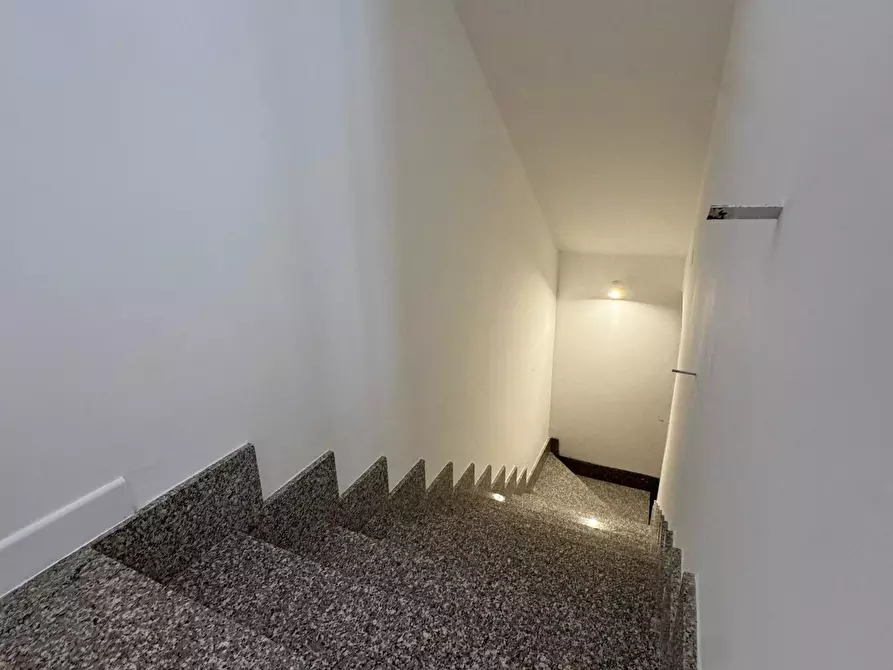 Immagine 15 di Villa in vendita  in Piazza dell' Angelo a Ostuni