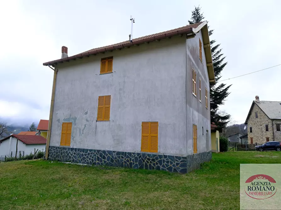 Immagine 6 di Rustico / casale in vendita  a Urbe