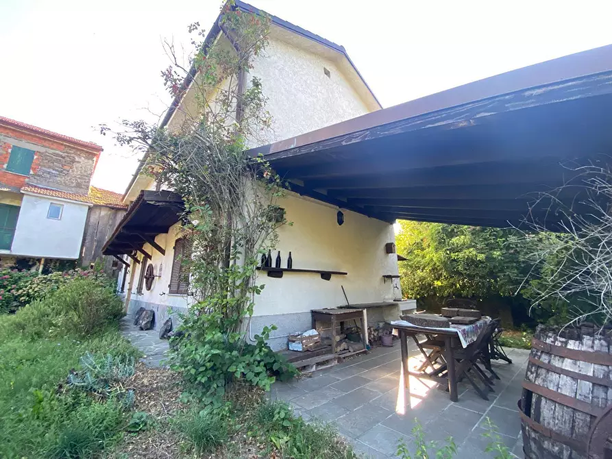 Immagine 1 di Casa semindipendente in vendita  in Strada Comunale 5 a Ponzone